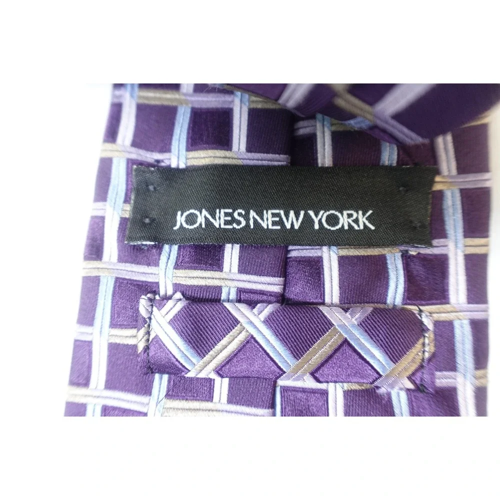 Jones New York Silk‎ Tie Purple Blue Grid Check Pattern 100% Imported Necktie